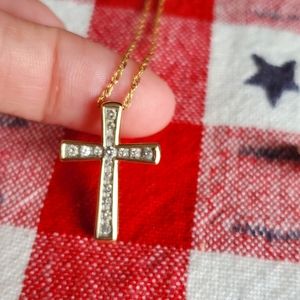 10K diamond cross with 16 diamonds and 10k yellow